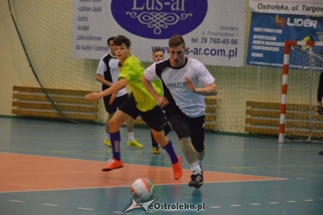 Nocna Liga Futsalu - 2. kolejka [02.12.2016] - zdjęcie #7 - eOstroleka.pl