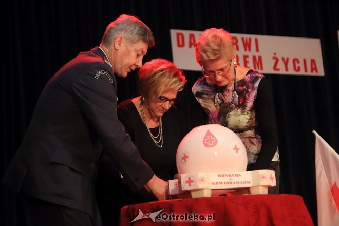 Dzień Honorowych Dawców Krwi w Ostrołęce [ZDJĘCIA] - zdjęcie #1 - eOstroleka.pl