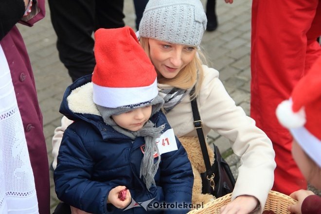 Rodzinny Bieg Mikołajkowy w Ostrołęce [04.12.2016] - zdjęcie #53 - eOstroleka.pl