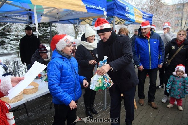 Rodzinny Bieg Mikołajkowy w Ostrołęce [04.12.2016] - zdjęcie #125 - eOstroleka.pl