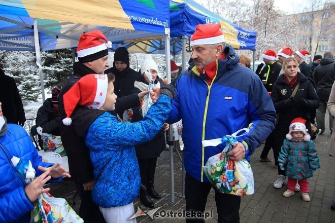 Rodzinny Bieg Mikołajkowy w Ostrołęce [04.12.2016] - zdjęcie #126 - eOstroleka.pl