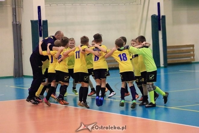 Mikołajkowy turniej piłki nożnej [05.12.2016] - zdjęcie #12 - eOstroleka.pl