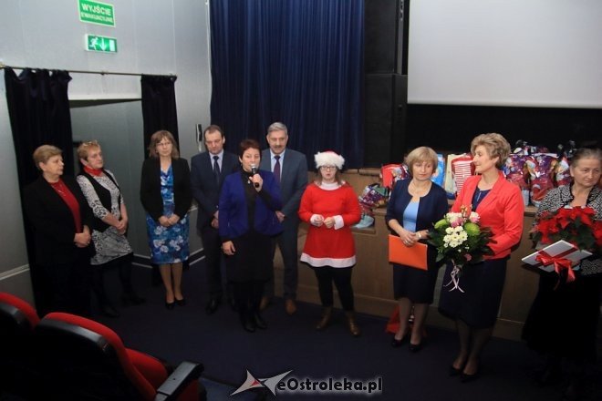 Mikołajkowe spotkanie stowarzyszenia Pomocna Dłoń [04.12.2016] - zdjęcie #46 - eOstroleka.pl