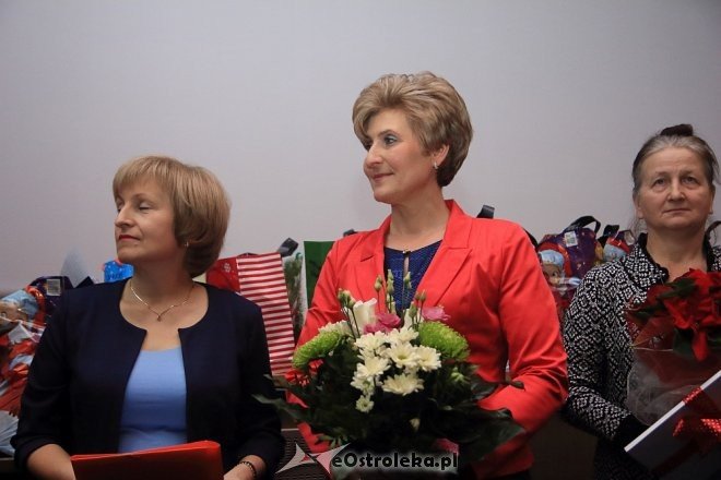 Mikołajkowe spotkanie stowarzyszenia Pomocna Dłoń [04.12.2016] - zdjęcie #53 - eOstroleka.pl