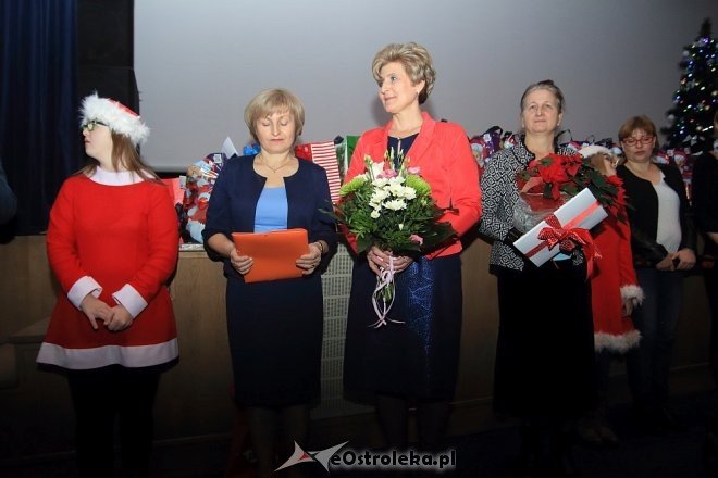 Mikołajkowe spotkanie stowarzyszenia Pomocna Dłoń [04.12.2016] - zdjęcie #51 - eOstroleka.pl