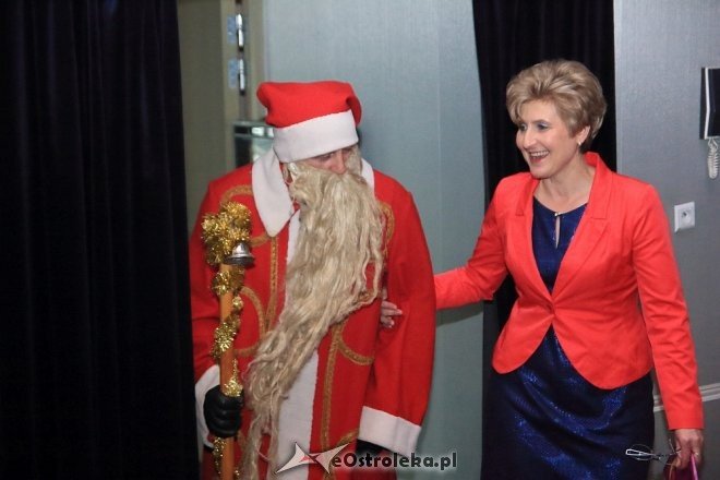 Mikołajkowe spotkanie stowarzyszenia Pomocna Dłoń [04.12.2016] - zdjęcie #48 - eOstroleka.pl