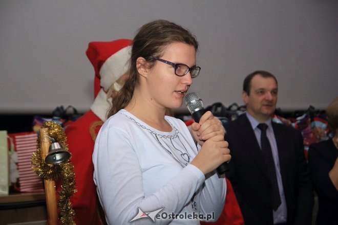 Mikołajkowe spotkanie stowarzyszenia Pomocna Dłoń [04.12.2016] - zdjęcie #7 - eOstroleka.pl
