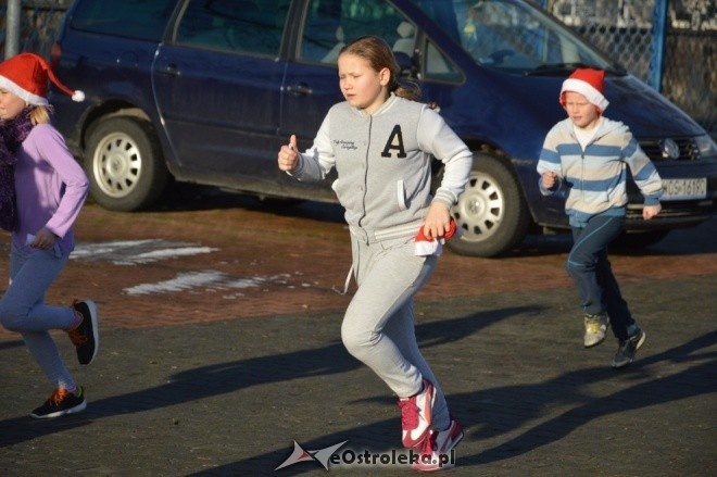 Zawody mikołajkowe z UKS Clan Ostrołęka [06.12.2016] - zdjęcie #8 - eOstroleka.pl