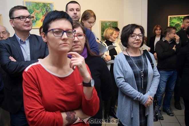 Wernisaż poplenerowej wystawy „Lipniki 2016” w Galerii Ostrołęka [ZDJĘCIA] - zdjęcie #6 - eOstroleka.pl
