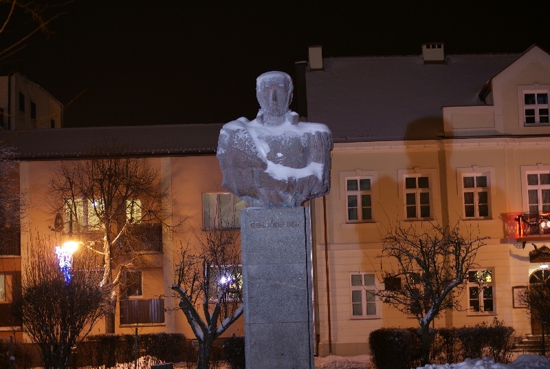 Ostrołęka nocą (21.12.09) - zdjęcie #20 - eOstroleka.pl