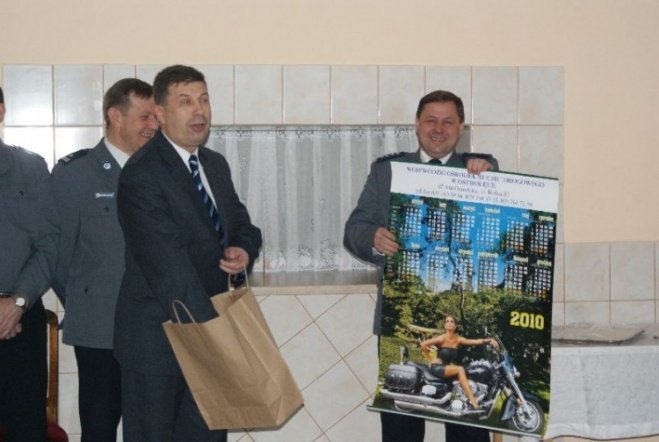 Policyjna Wigilia (22,12,09) - zdjęcie #16 - eOstroleka.pl