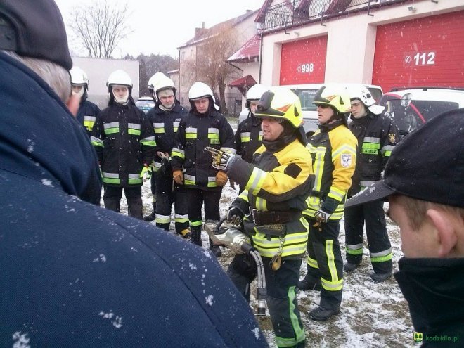 Strażacy ochotnicy z gmin Kadzidło i Lelisa o ratownictwie technicznym wiedzą niemal wszystko [ZDJĘCIA] - zdjęcie #16 - eOstroleka.pl