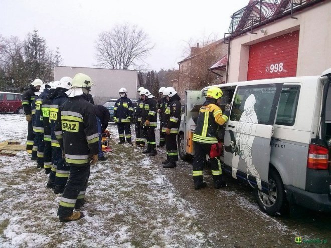 Strażacy ochotnicy z gmin Kadzidło i Lelisa o ratownictwie technicznym wiedzą niemal wszystko [ZDJĘCIA] - zdjęcie #18 - eOstroleka.pl