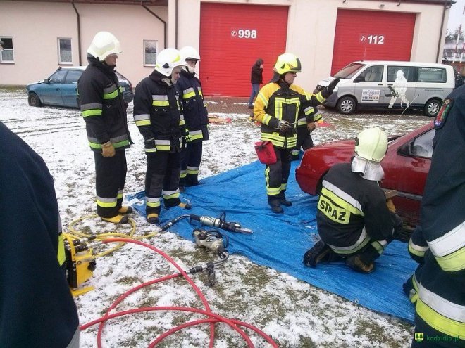 Strażacy ochotnicy z gmin Kadzidło i Lelisa o ratownictwie technicznym wiedzą niemal wszystko [ZDJĘCIA] - zdjęcie #25 - eOstroleka.pl