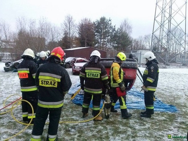 Strażacy ochotnicy z gmin Kadzidło i Lelisa o ratownictwie technicznym wiedzą niemal wszystko [ZDJĘCIA] - zdjęcie #31 - eOstroleka.pl