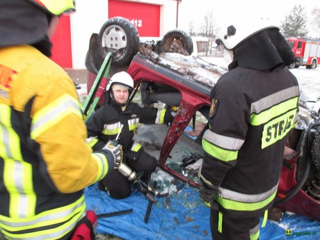 Strażacy ochotnicy z gmin Kadzidło i Lelisa o ratownictwie technicznym wiedzą niemal wszystko [ZDJĘCIA] - zdjęcie #48 - eOstroleka.pl