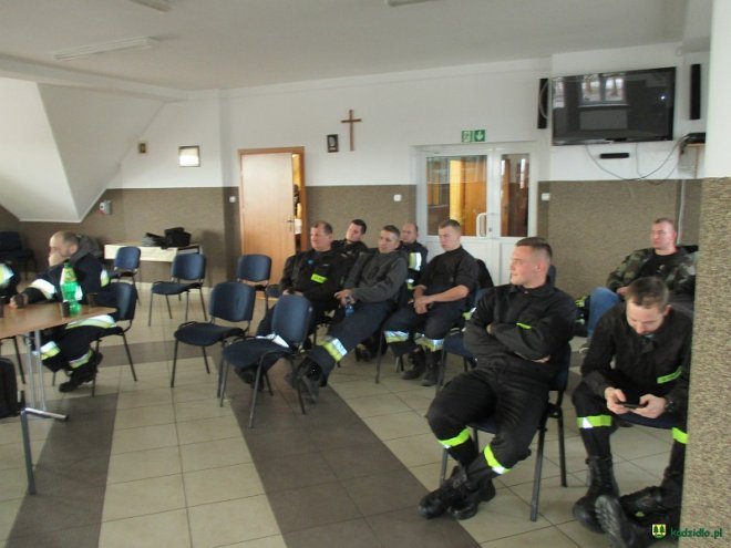 Strażacy ochotnicy z gmin Kadzidło i Lelisa o ratownictwie technicznym wiedzą niemal wszystko [ZDJĘCIA] - zdjęcie #4 - eOstroleka.pl