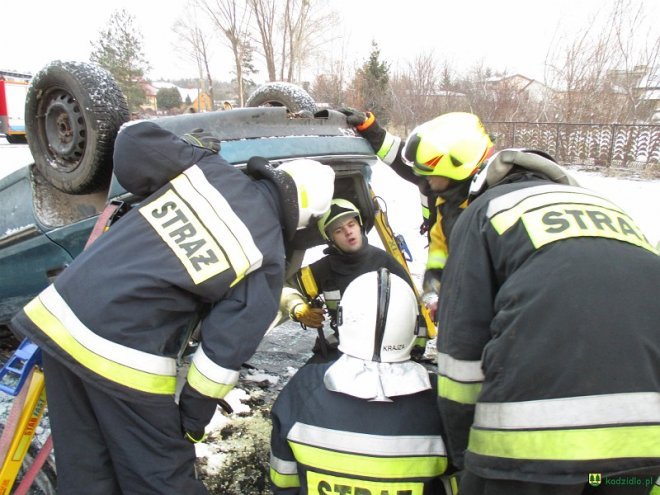 Strażacy ochotnicy z gmin Kadzidło i Lelisa o ratownictwie technicznym wiedzą niemal wszystko [ZDJĘCIA] - zdjęcie #49 - eOstroleka.pl