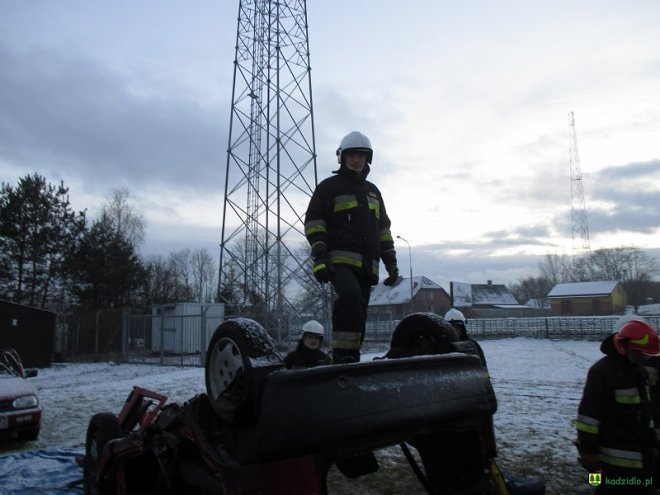 Strażacy ochotnicy z gmin Kadzidło i Lelisa o ratownictwie technicznym wiedzą niemal wszystko [ZDJĘCIA] - zdjęcie #56 - eOstroleka.pl