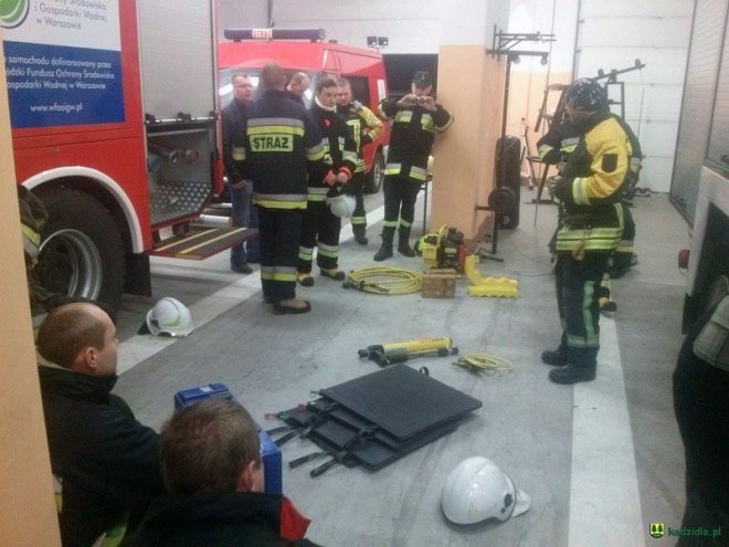 Strażacy ochotnicy z gmin Kadzidło i Lelisa o ratownictwie technicznym wiedzą niemal wszystko [ZDJĘCIA] - zdjęcie #65 - eOstroleka.pl