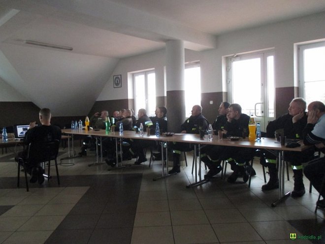 Strażacy ochotnicy z gmin Kadzidło i Lelisa o ratownictwie technicznym wiedzą niemal wszystko [ZDJĘCIA] - zdjęcie #8 - eOstroleka.pl