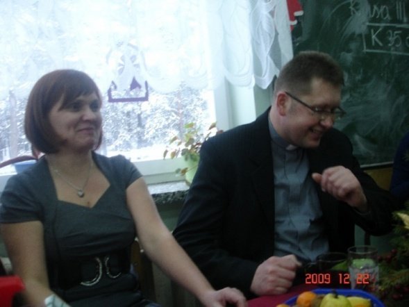 Jasełka w Szkole Podstawowej w Serafinie (22.12.09) - zdjęcie #2 - eOstroleka.pl