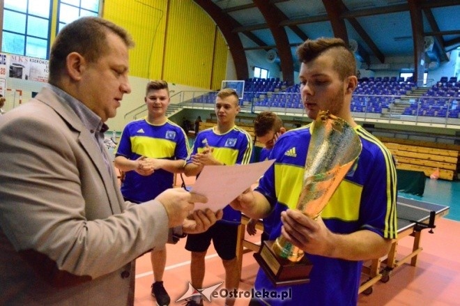 Drużynowe Mistrzostwa Ostrołęki w tenisie stołowym [14.12.2016] - zdjęcie #61 - eOstroleka.pl