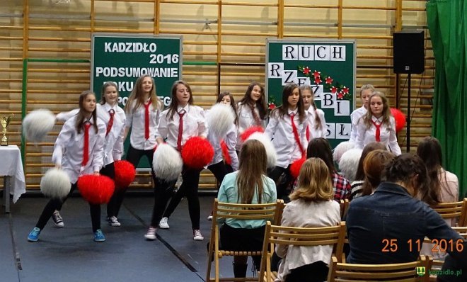 Podsumowanie igrzysk szkolnych 2015/2016 w Kadzidle [ZDJĘCIA] - zdjęcie #4 - eOstroleka.pl
