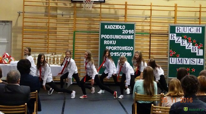 Podsumowanie igrzysk szkolnych 2015/2016 w Kadzidle [ZDJĘCIA] - zdjęcie #2 - eOstroleka.pl