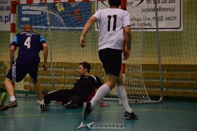 4. kolejka Nocnej Ligi Futsalu [16.12.2016] - zdjęcie #19 - eOstroleka.pl