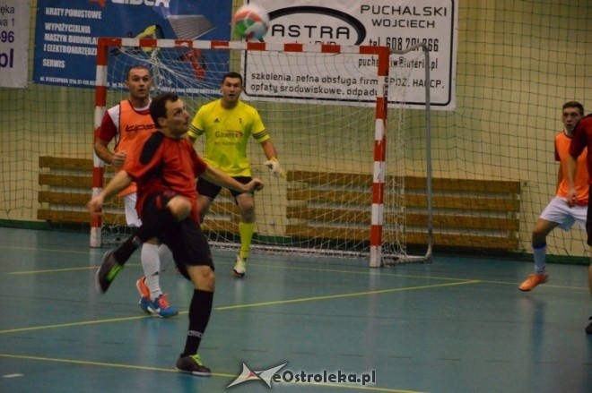 4. kolejka Nocnej Ligi Futsalu [16.12.2016] - zdjęcie #42 - eOstroleka.pl