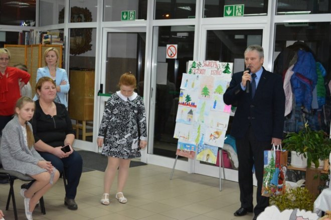 Wigilijne spotkanie członków stowarzyszenia „Uśmiech Dzieci” [ZDJĘCIA] - zdjęcie #24 - eOstroleka.pl