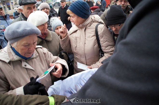 Miejska Wigilia 2016 w Ostrołęce [17.12.2016] - zdjęcie #48 - eOstroleka.pl