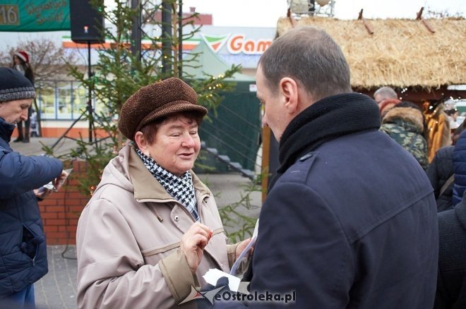 Miejska Wigilia 2016 w Ostrołęce [17.12.2016] - zdjęcie #44 - eOstroleka.pl