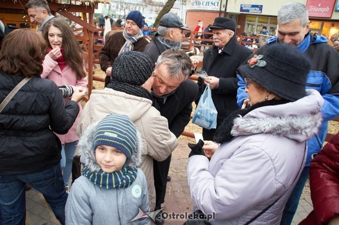 Miejska Wigilia 2016 w Ostrołęce [17.12.2016] - zdjęcie #43 - eOstroleka.pl
