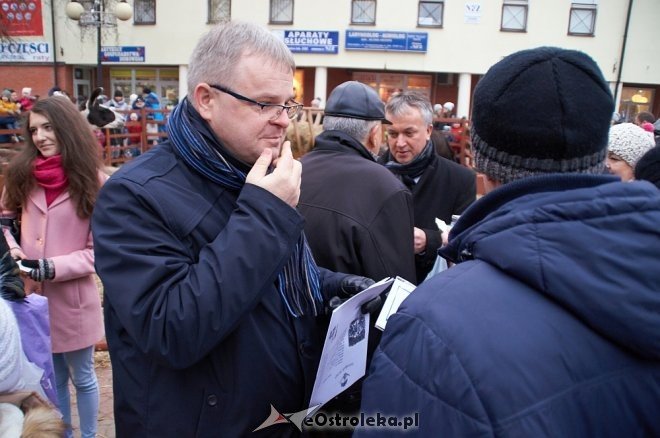 Miejska Wigilia 2016 w Ostrołęce [17.12.2016] - zdjęcie #37 - eOstroleka.pl