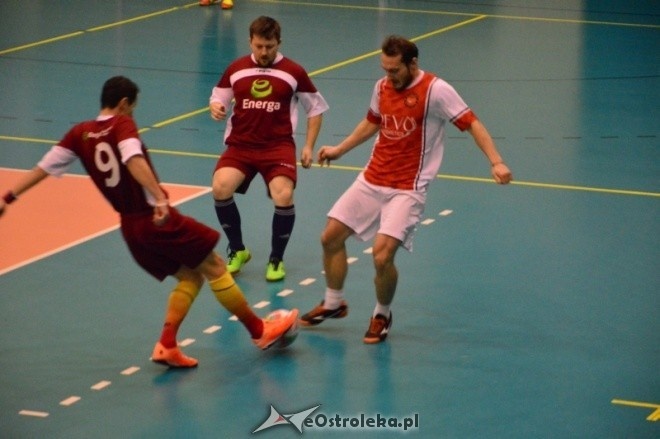 Nocna Liga Futsalu +33: Energa vs Revo [17.12.2017] - zdjęcie #11 - eOstroleka.pl