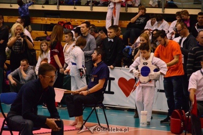 Turniej na 30-lecie Ostrołęckiego Klubu Karate Kyokoushin [18.12.2016] - zdjęcie #24 - eOstroleka.pl