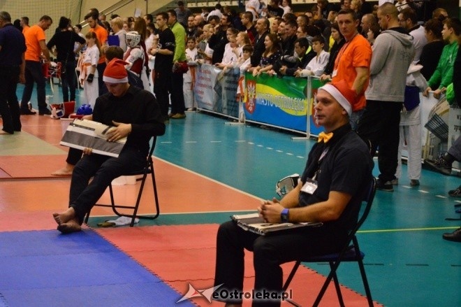 Turniej na 30-lecie Ostrołęckiego Klubu Karate Kyokoushin [18.12.2016] - zdjęcie #43 - eOstroleka.pl