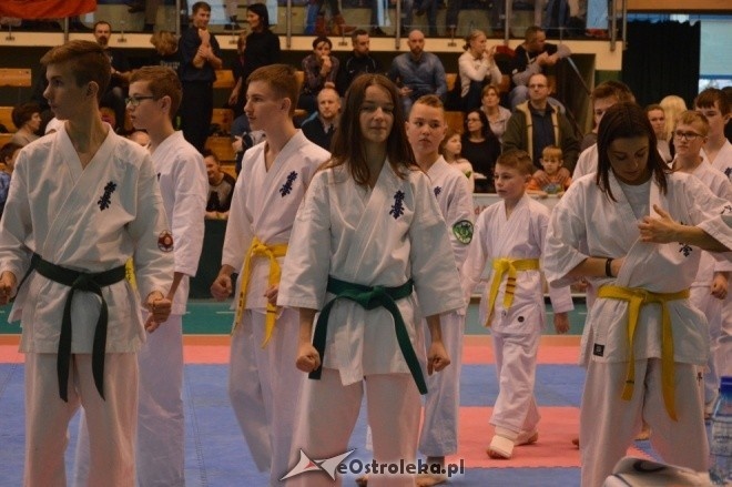Turniej na 30-lecie Ostrołęckiego Klubu Karate Kyokoushin [18.12.2016] - zdjęcie #112 - eOstroleka.pl