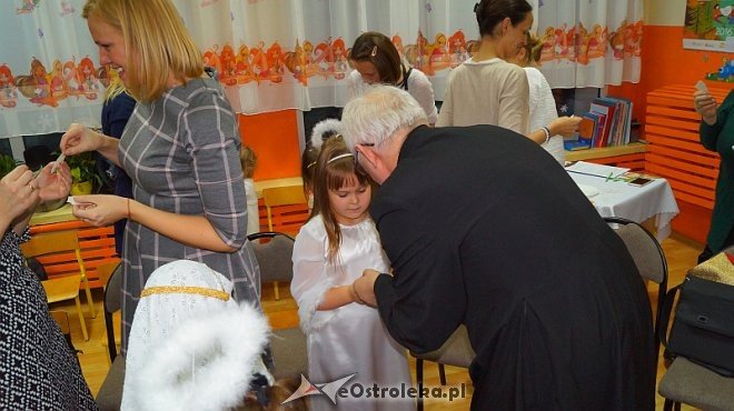 ​Jasełka w Przedszkolu Miejskim Nr 8 w Ostrołęce [19-20.12.2016] - zdjęcie #33 - eOstroleka.pl