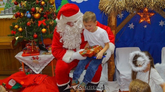 ​Jasełka w Przedszkolu Miejskim Nr 8 w Ostrołęce [19-20.12.2016] - zdjęcie #24 - eOstroleka.pl