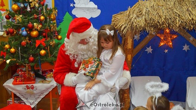 ​Jasełka w Przedszkolu Miejskim Nr 8 w Ostrołęce [19-20.12.2016] - zdjęcie #15 - eOstroleka.pl