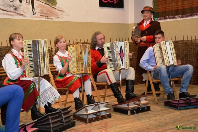 Kadzidło: Podsumowanie projektu „Graj gracyku...” w Centrum Kultury Kurpiowskiej [ZDJĘCIA] - zdjęcie #6 - eOstroleka.pl
