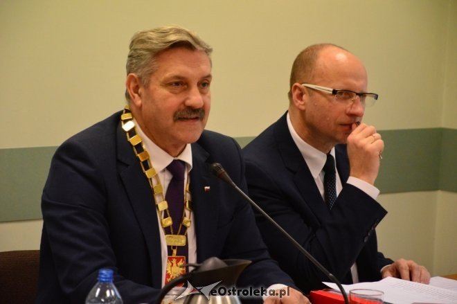 Budżetowa sesja Rady Miasta Ostrołęki [29.12.2016] - zdjęcie #38 - eOstroleka.pl