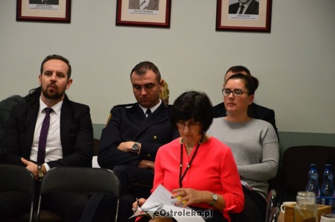 Budżetowa sesja Rady Miasta Ostrołęki [29.12.2016] - zdjęcie #49 - eOstroleka.pl