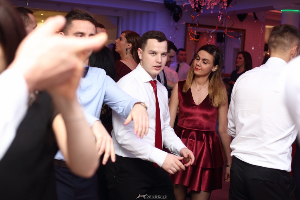 Bale sylwestrowe w Ostrołęce [01.01.2017] - zdjęcie #2 - eOstroleka.pl