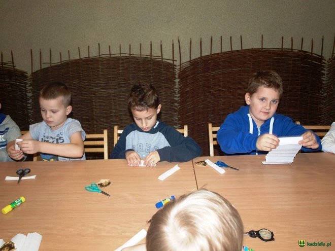 Kadzidło: Regionalne warsztaty bożonarodzeniowe w Centrum Kultury Kurpiowskiej [ZDJĘCIA] - zdjęcie #128 - eOstroleka.pl