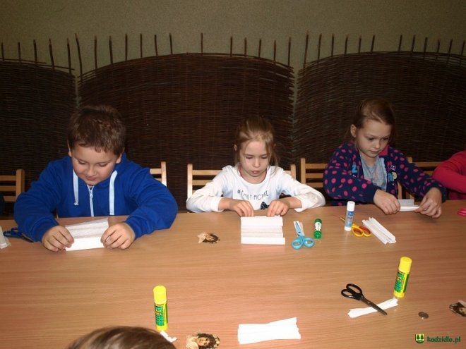 Kadzidło: Regionalne warsztaty bożonarodzeniowe w Centrum Kultury Kurpiowskiej [ZDJĘCIA] - zdjęcie #127 - eOstroleka.pl