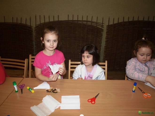 Kadzidło: Regionalne warsztaty bożonarodzeniowe w Centrum Kultury Kurpiowskiej [ZDJĘCIA] - zdjęcie #114 - eOstroleka.pl